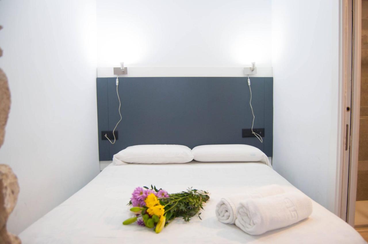 Caleros 8 Estudio - Apartamentos De La Parte Antigua De Caceres Bagian luar foto